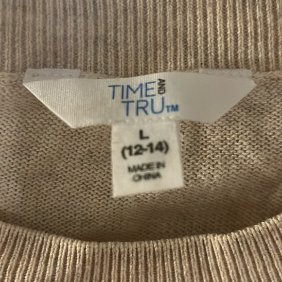 Sweater - Picture 3 of 3